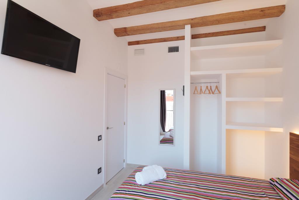 Radas Barcelona Quarto foto