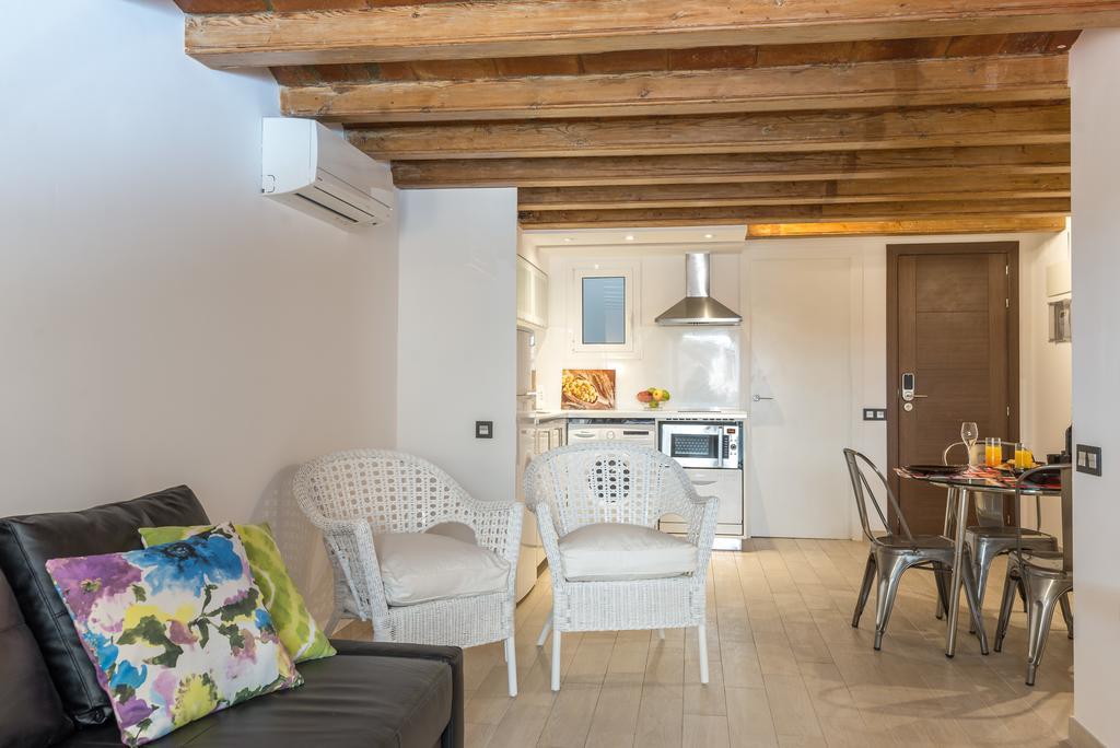 Radas Barcelona Quarto foto